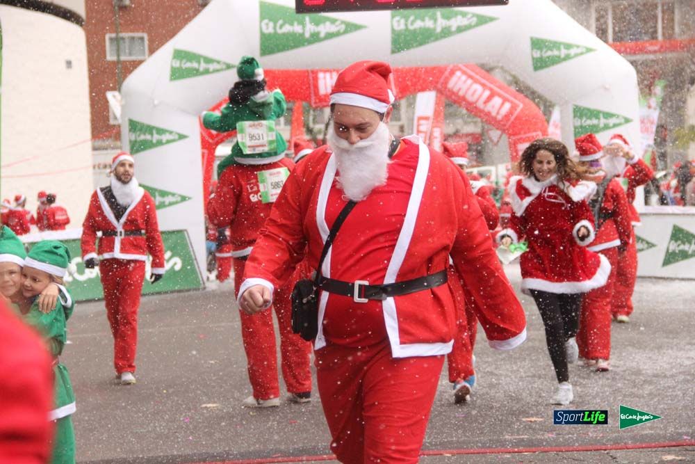 Carrera Papa Noel entrada en meta