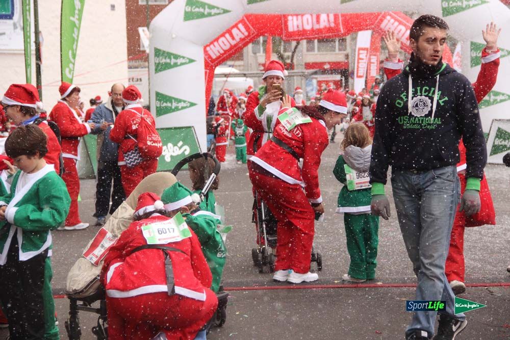 Carrera Papa Noel entrada en meta