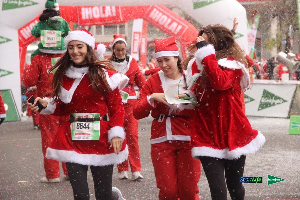 Carrera Papa Noel entrada en meta