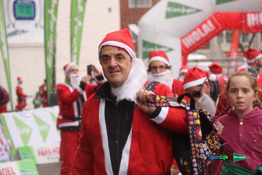 Carrera Papa Noel entrada en meta