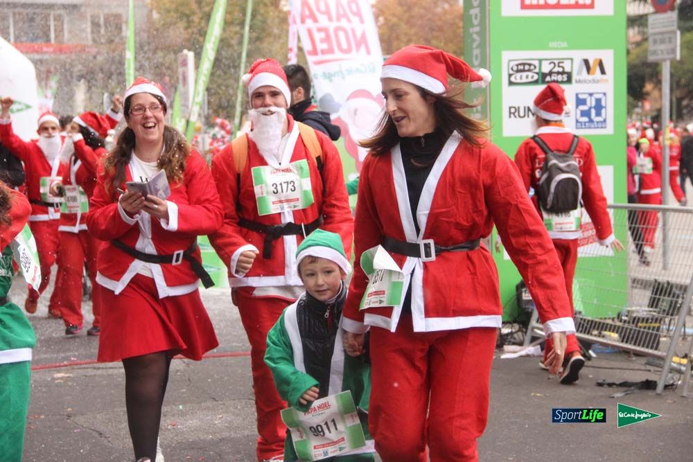 Carrera Papa Noel entrada en meta