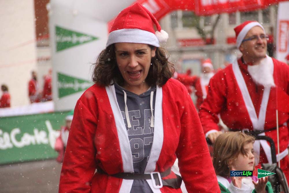 Carrera Papa Noel entrada en meta