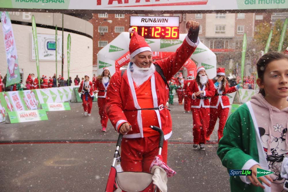 Carrera Papa Noel entrada en meta
