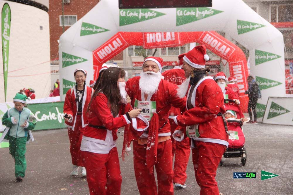 Carrera Papa Noel entrada en meta