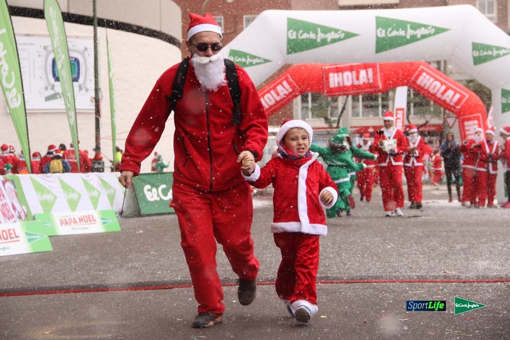 Carrera Papa Noel entrada en meta