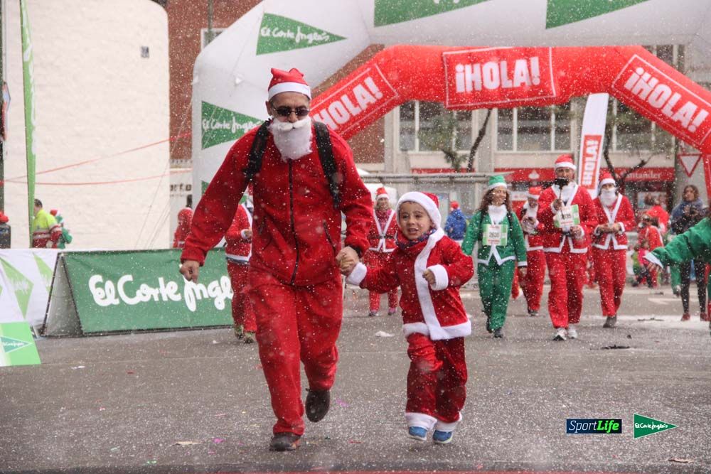 Carrera Papa Noel entrada en meta