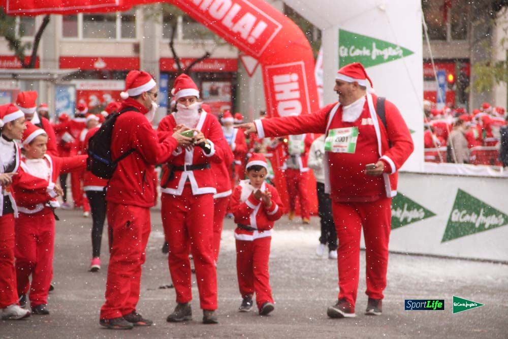 Carrera Papa Noel entrada en meta