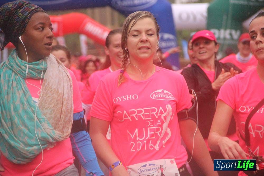 Galería Carrera de la Mujer Madrid Meta Arco Derecho 9.40 a 9.52