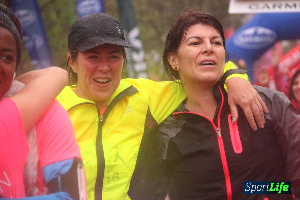 Galería Carrera de la Mujer Madrid Meta Arco Derecho 9.40 a 9.52