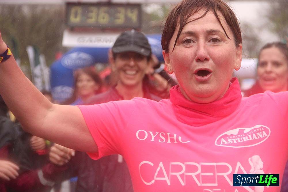 Galería Carrera de la Mujer Madrid Meta Arco Derecho 9.40 a 9.52