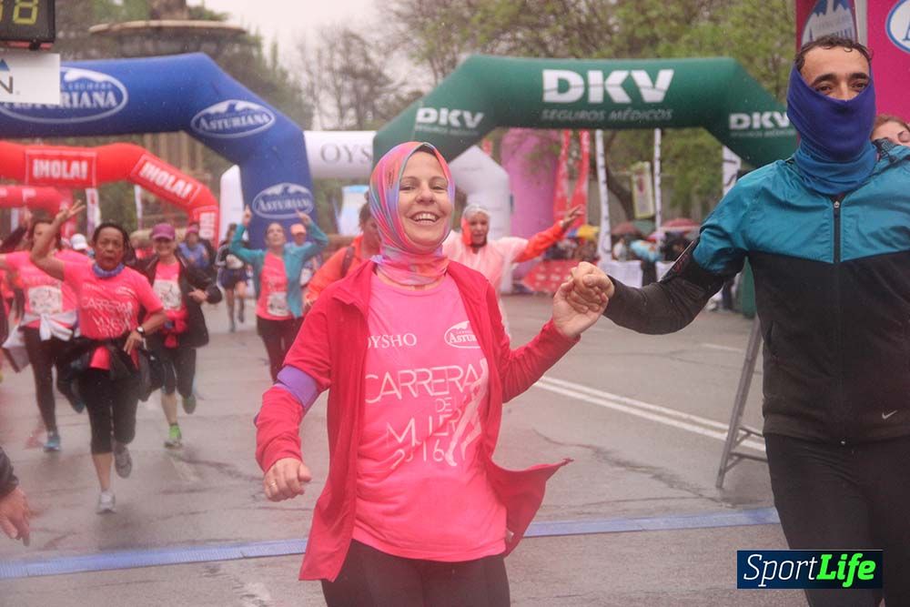 Galería Carrera de la Mujer Madrid Meta Arco Derecho 9.40 a 9.52