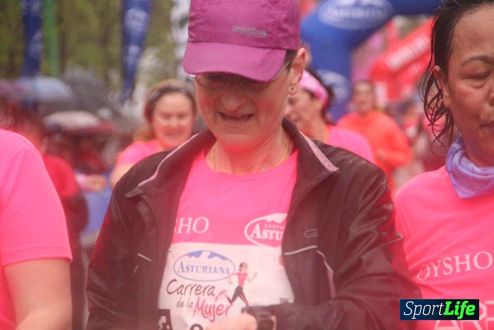 Galería Carrera de la Mujer Madrid Meta Arco Derecho 9.40 a 9.52