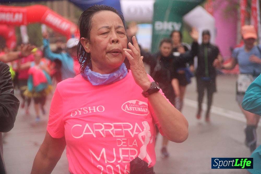 Galería Carrera de la Mujer Madrid Meta Arco Derecho 9.40 a 9.52