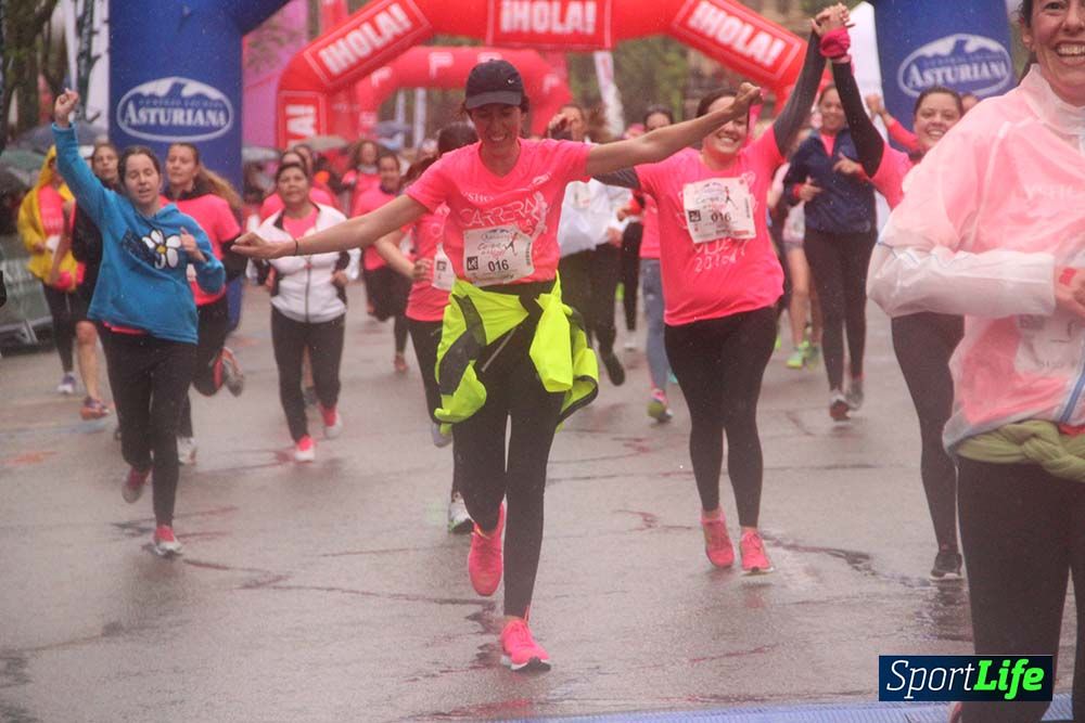 Galería Carrera de la Mujer Madrid Meta Arco Derecho 9.40 a 9.52