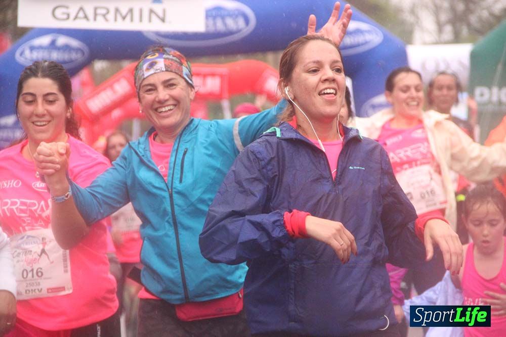 Galería Carrera de la Mujer Madrid Meta Arco Derecho 9.40 a 9.52
