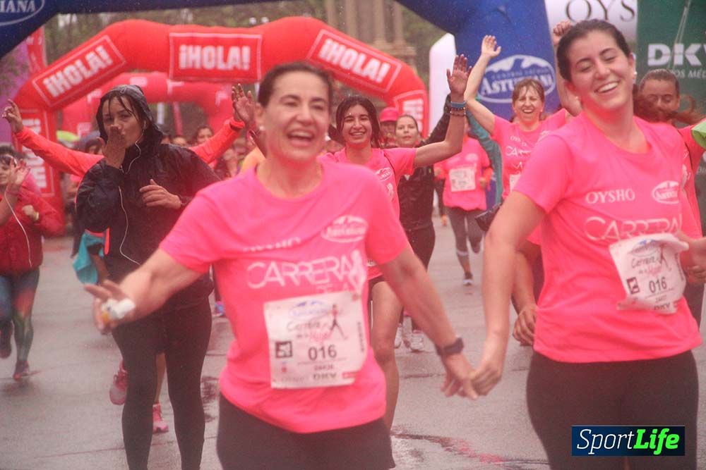 Galería Carrera de la Mujer Madrid Meta Arco Derecho 9.40 a 9.52