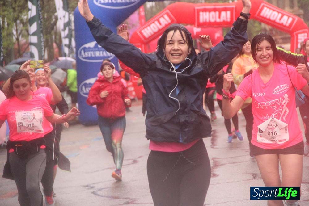 Galería Carrera de la Mujer Madrid Meta Arco Derecho 9.40 a 9.52