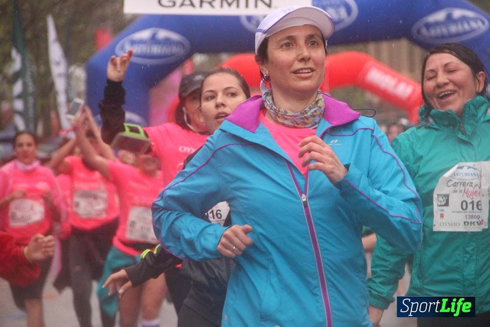 Galería Carrera de la Mujer Madrid Meta Arco Derecho 9.40 a 9.52