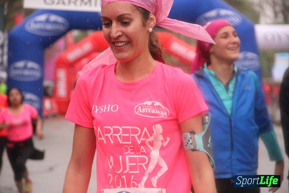 Galería Carrera de la Mujer Madrid Meta Arco Derecho 9.40 a 9.52