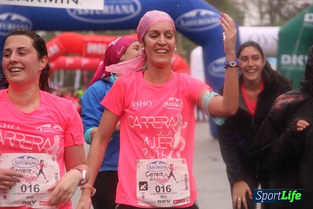 Galería Carrera de la Mujer Madrid Meta Arco Derecho 9.40 a 9.52