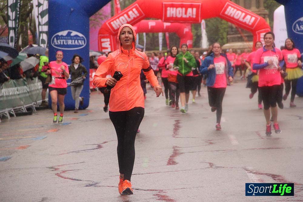 Galería Carrera de la Mujer Madrid Meta Arco Derecho 9.40 a 9.52