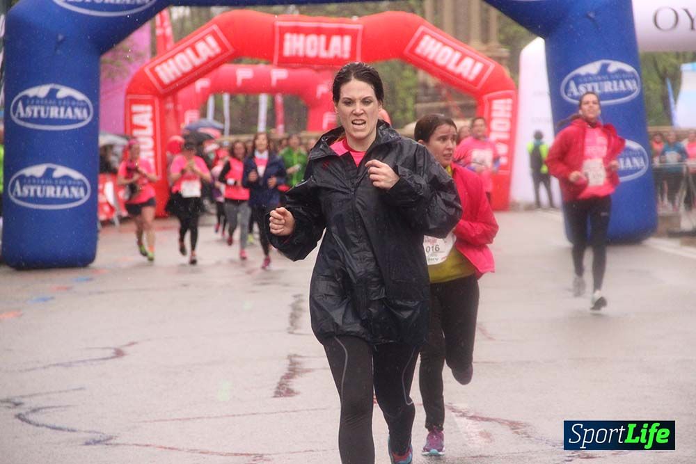 Galería Carrera de la Mujer Madrid Meta Arco Derecho 9.40 a 9.52