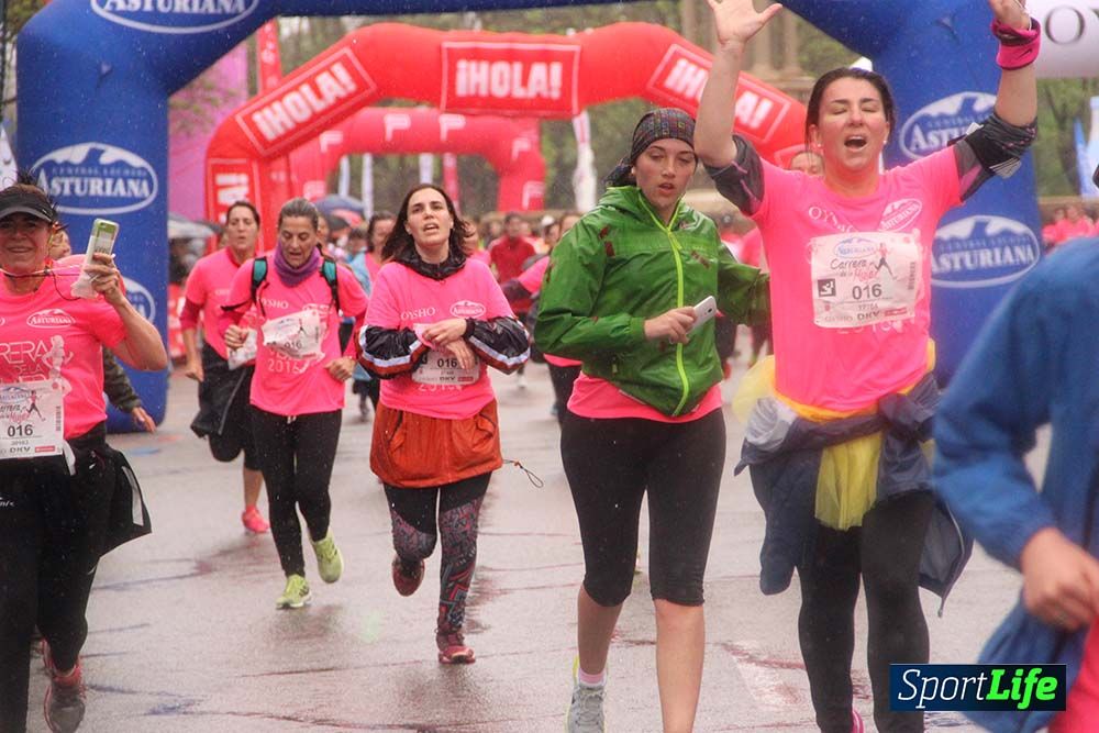 Galería Carrera de la Mujer Madrid Meta Arco Derecho 9.40 a 9.52