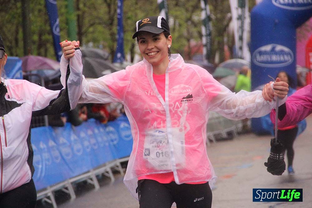Galería Carrera de la Mujer Madrid Meta Arco Derecho 9.40 a 9.52