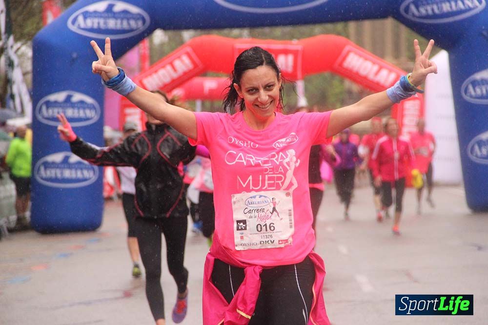 Galería Carrera de la Mujer Madrid Meta Arco Derecho 9.40 a 9.52