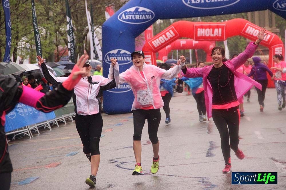 Galería Carrera de la Mujer Madrid Meta Arco Derecho 9.40 a 9.52