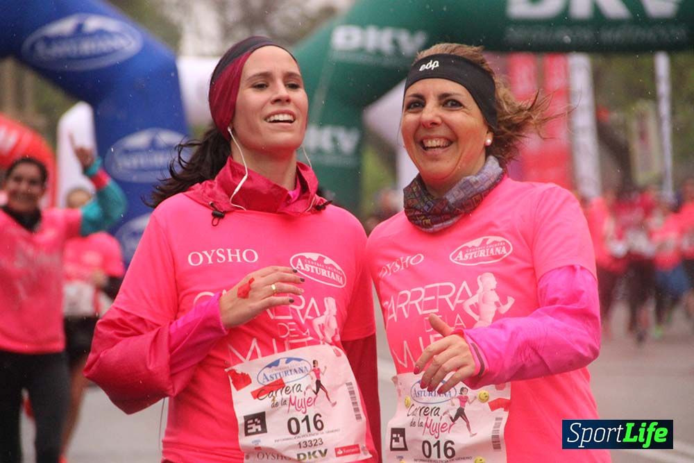 Galería Carrera de la Mujer Madrid Meta Arco Derecho 9.40 a 9.52