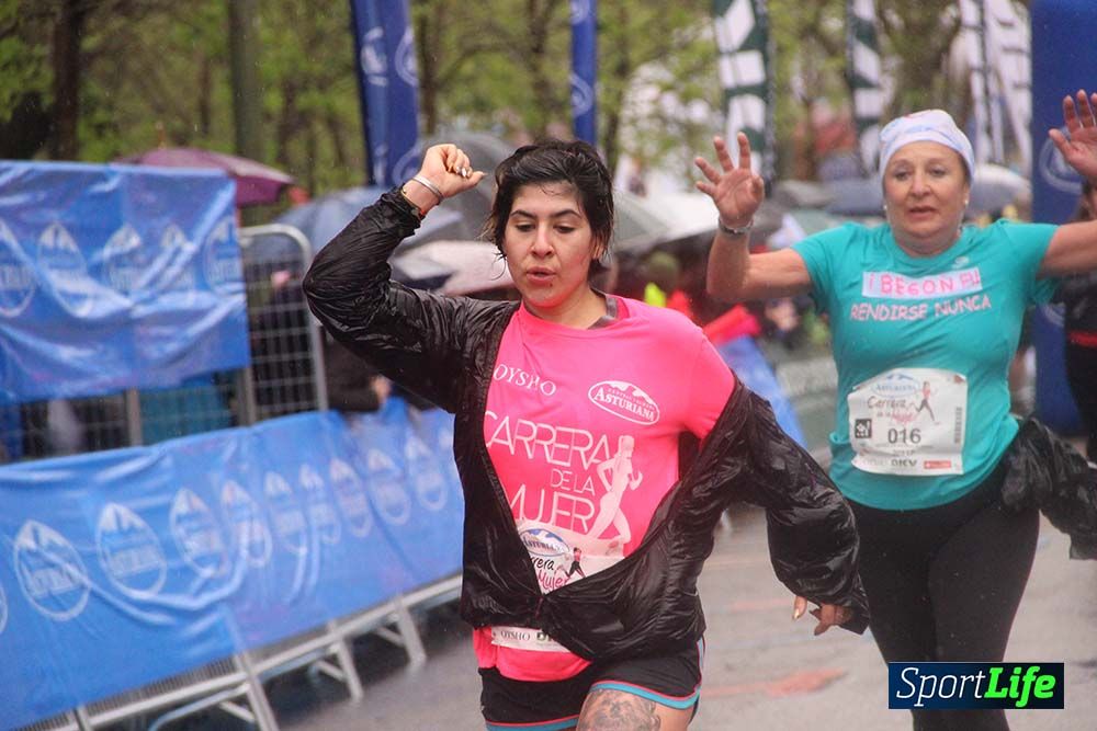Galería Carrera de la Mujer Madrid Meta Arco Derecho 9.40 a 9.52
