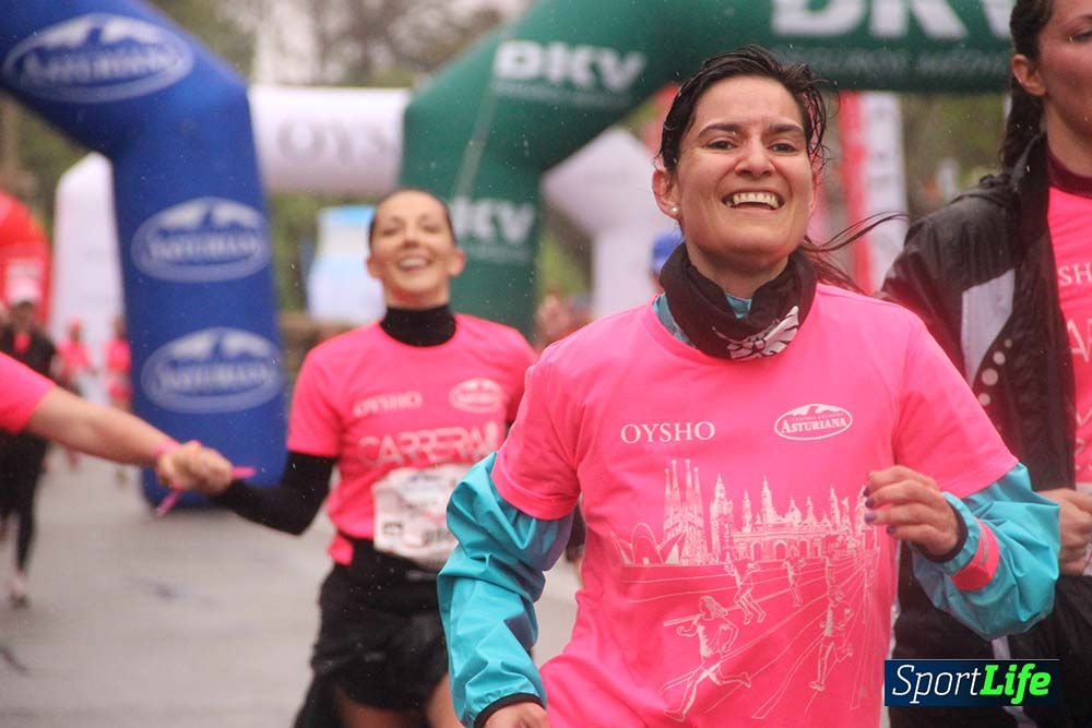 Galería Carrera de la Mujer Madrid Meta Arco Derecho 9.40 a 9.52