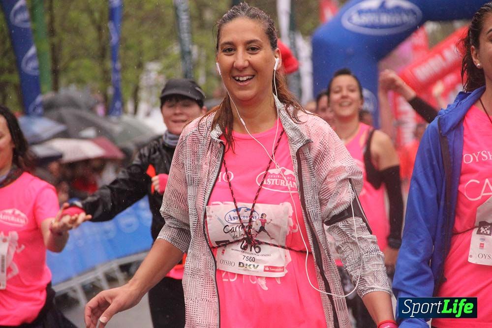 Galería Carrera de la Mujer Madrid Meta Arco Derecho 9.40 a 9.52