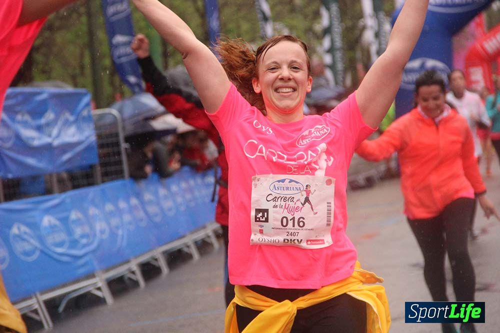 Galería Carrera de la Mujer Madrid Meta Arco Derecho 9.40 a 9.52