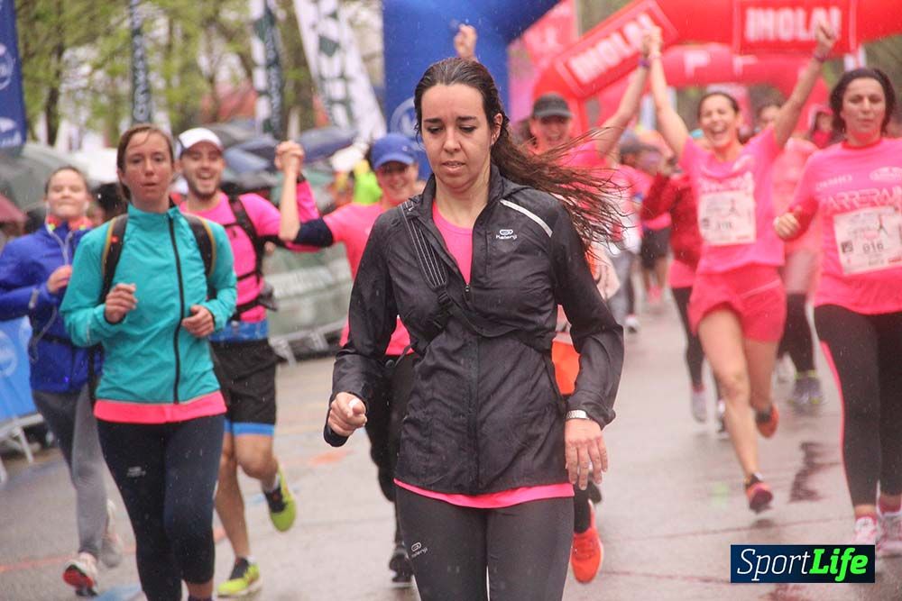 Galería Carrera de la Mujer Madrid Meta Arco Derecho 9.40 a 9.52