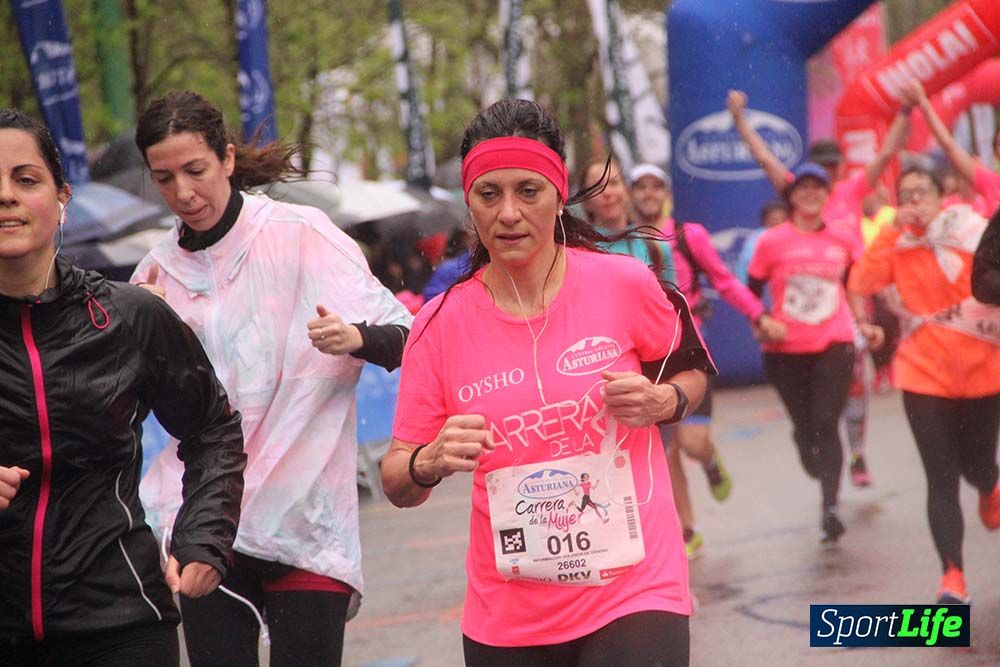 Galería Carrera de la Mujer Madrid Meta Arco Derecho 9.40 a 9.52