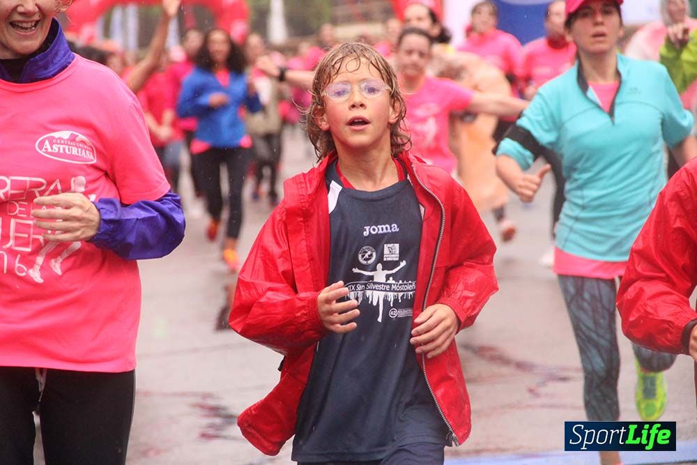 Galería Carrera de la Mujer Madrid Meta Arco Derecho 9.40 a 9.52