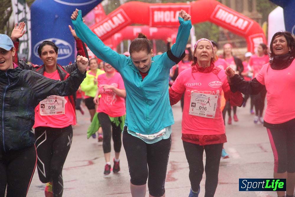 Galería Carrera de la Mujer Madrid Meta Arco Derecho 9.40 a 9.52