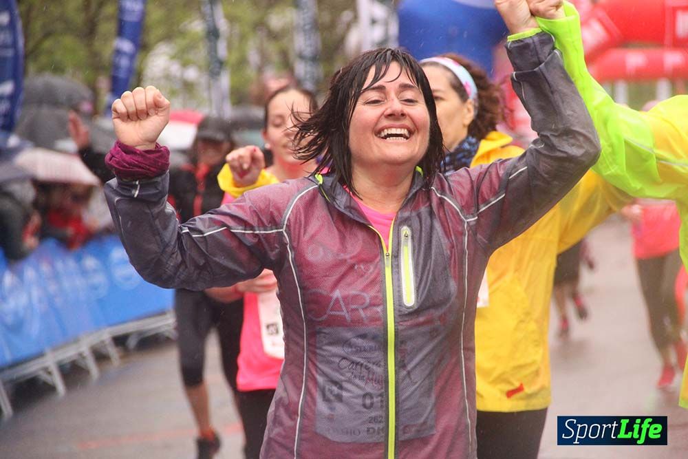 Galería Carrera de la Mujer Madrid Meta Arco Derecho 9.40 a 9.52