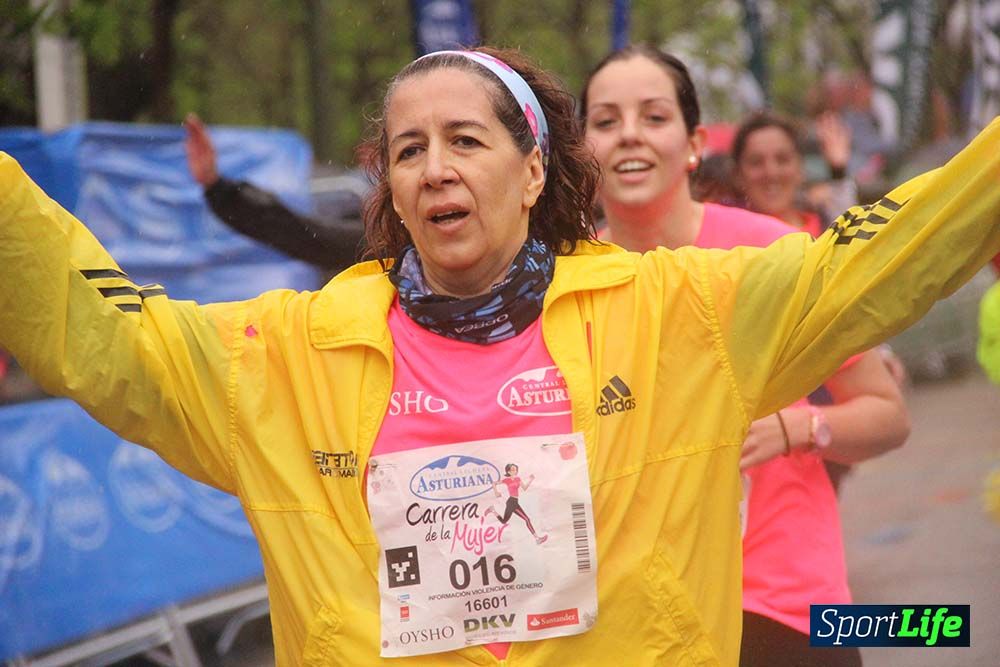 Galería Carrera de la Mujer Madrid Meta Arco Derecho 9.40 a 9.52