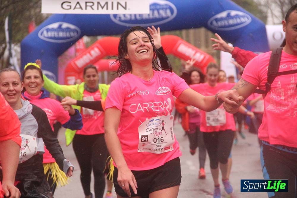 Galería Carrera de la Mujer Madrid Meta Arco Derecho 9.40 a 9.52