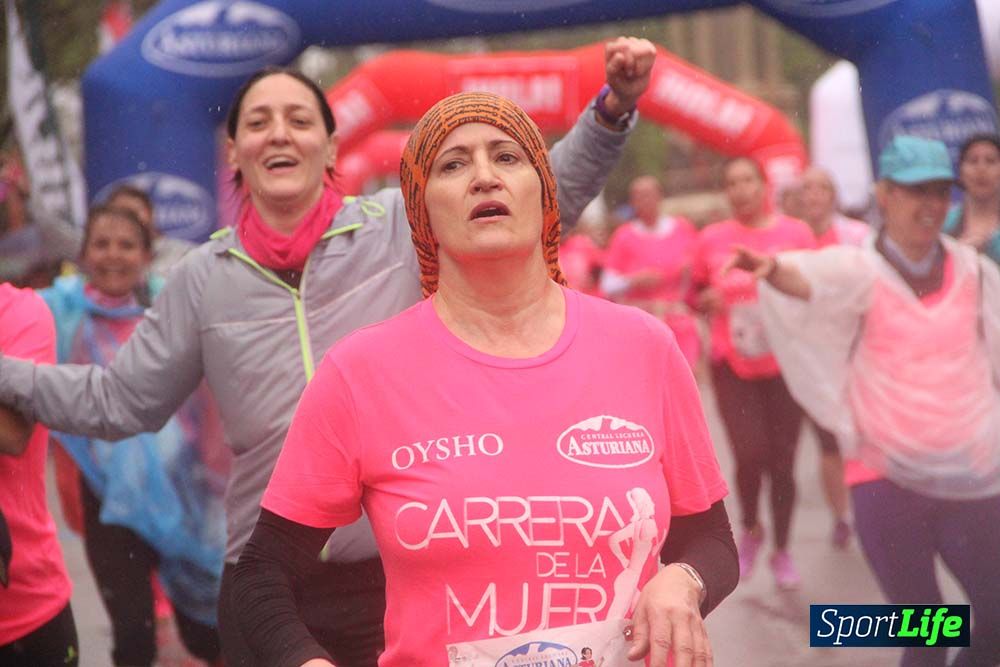 Galería Carrera de la Mujer Madrid Meta Arco Derecho 9.40 a 9.52