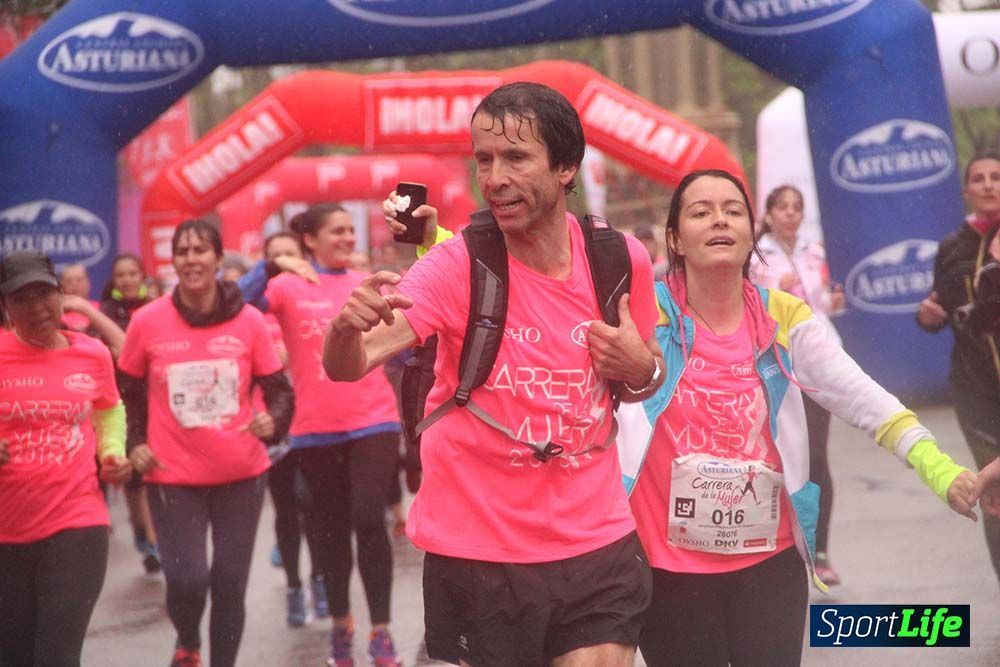Galería Carrera de la Mujer Madrid Meta Arco Derecho 9.40 a 9.52