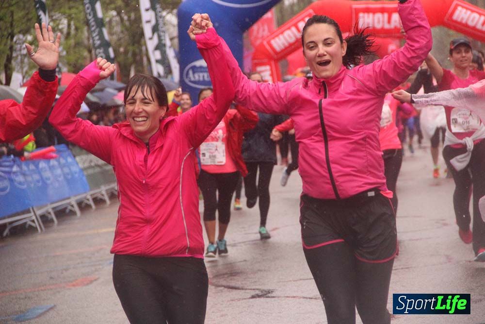 Galería Carrera de la Mujer Madrid Meta Arco Derecho 9.40 a 9.52