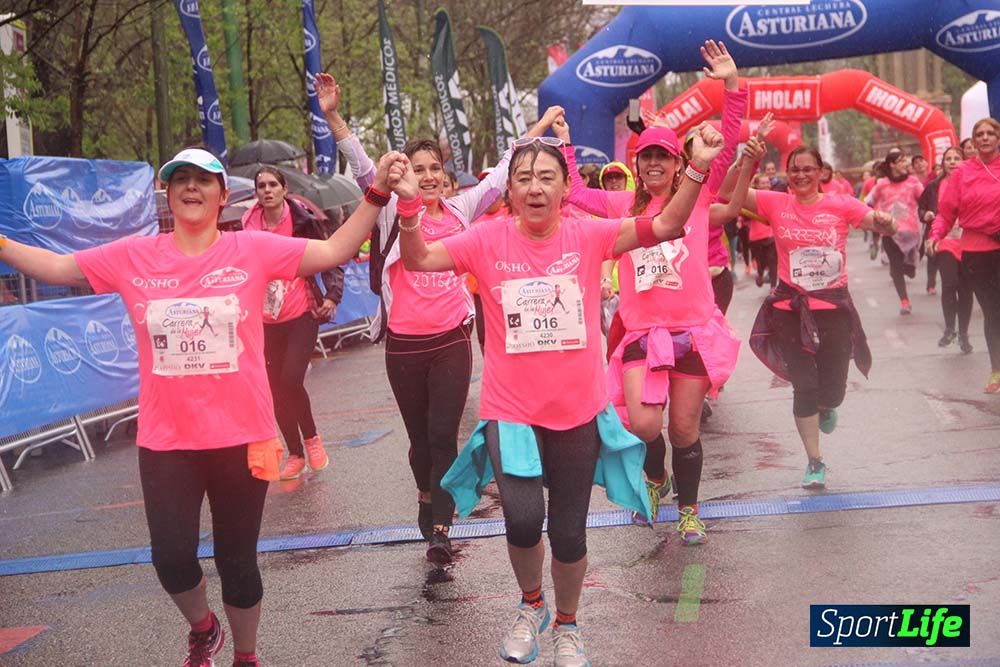 Galería Carrera de la Mujer Madrid Meta Arco Derecho 9.40 a 9.52