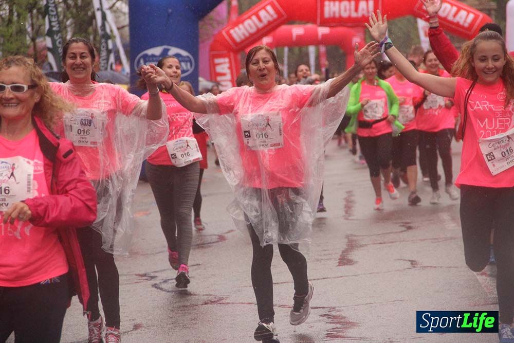 Galería Carrera de la Mujer Madrid Meta Arco Derecho 9.40 a 9.52