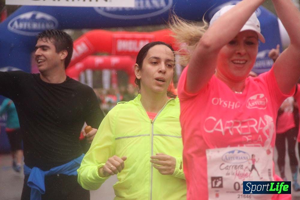 Galería Carrera de la Mujer Madrid Meta Arco Derecho 9.40 a 9.52