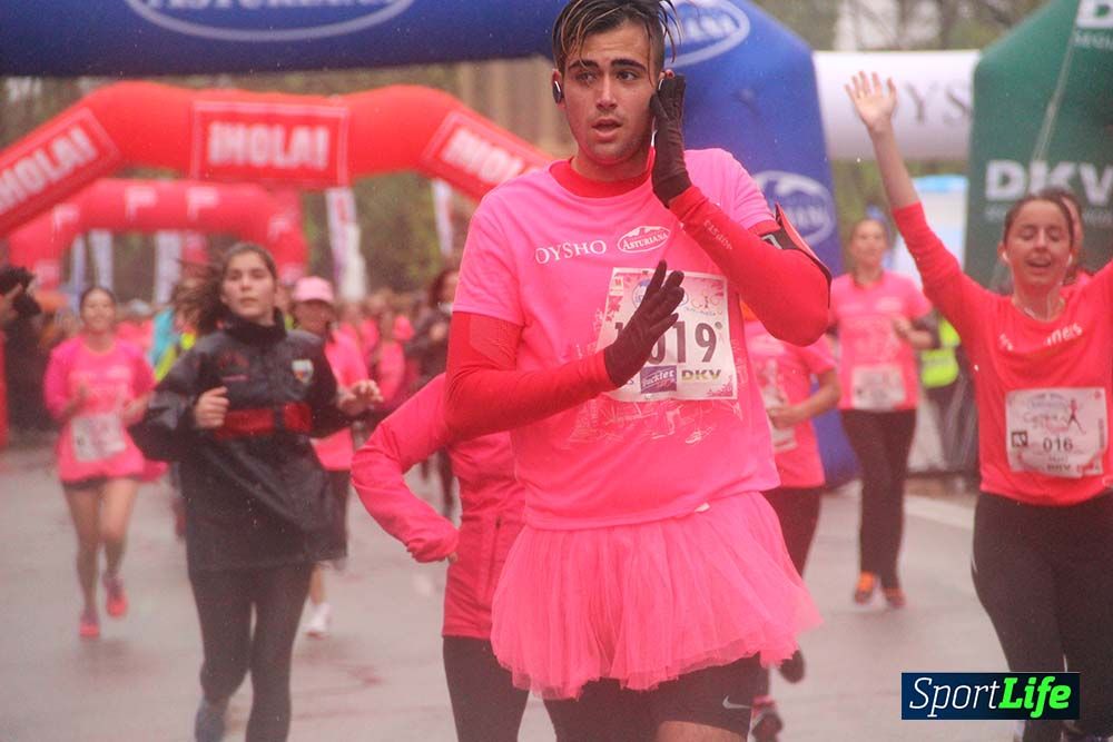 Galería Carrera de la Mujer Madrid Meta Arco Derecho 9.40 a 9.52