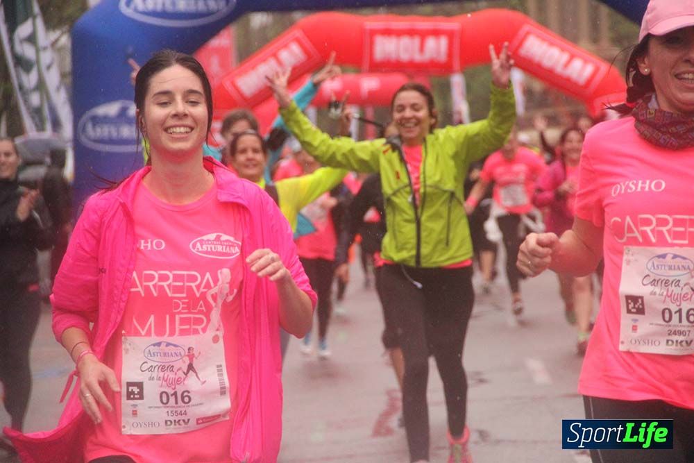 Galería Carrera de la Mujer Madrid Meta Arco Derecho 9.40 a 9.52